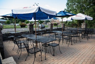 Lulus Pizzeria & Family