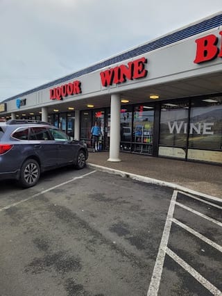 Newport Liquor Store