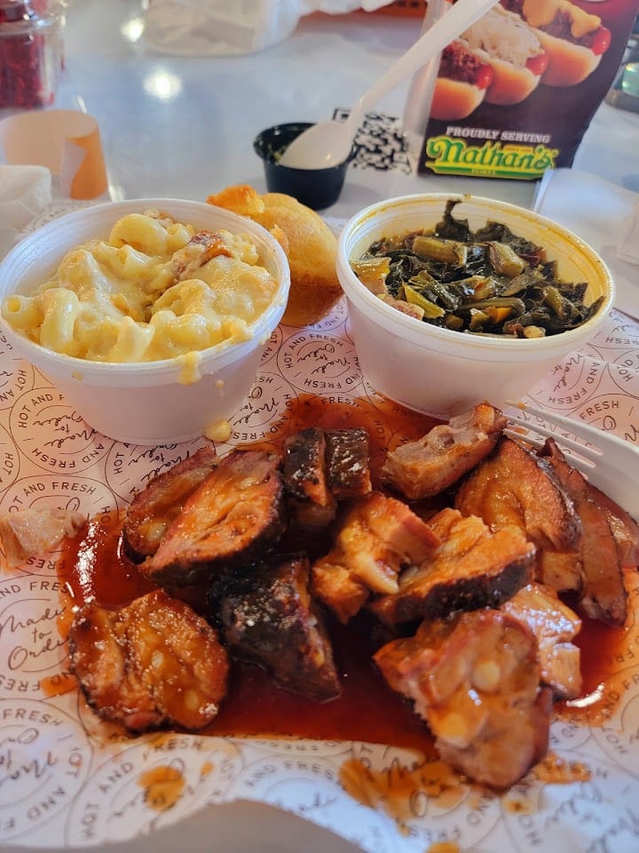 Marathon Food Mart