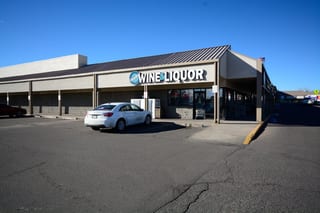 Chambers Wine & Liquor