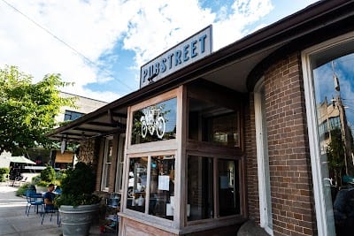 Pub Street