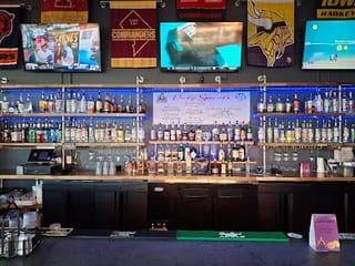 Pally's Pizza And Pub