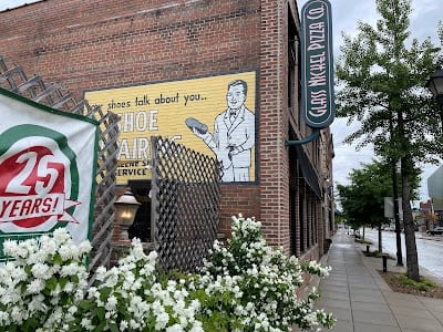 Glass Nickel Pizza Co