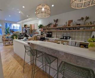 Mayday Coffee Shop