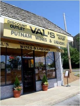 Vals Putnam Wines & Liquors