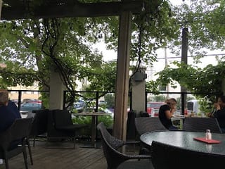 Earls Saskatoon