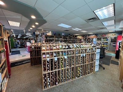 Steamboat Discount Liquor