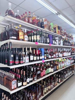 Kings Liquor (cassat)