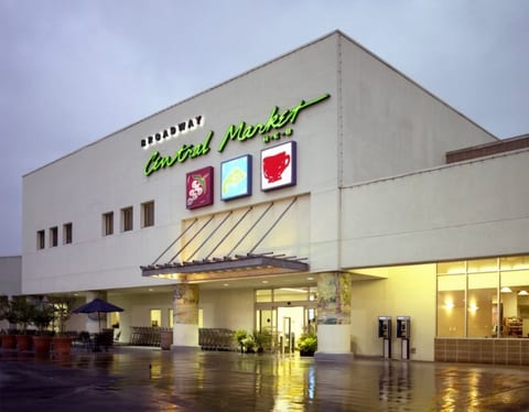 H E B Central Market