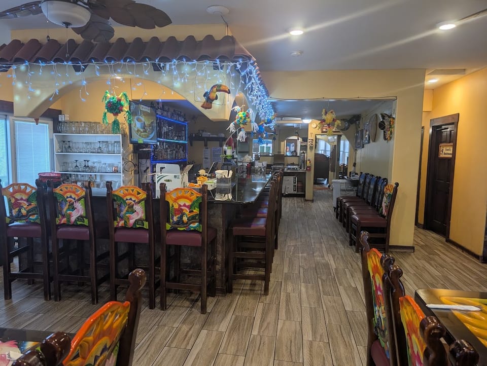 El Paraiso Family Mexican Restaurant