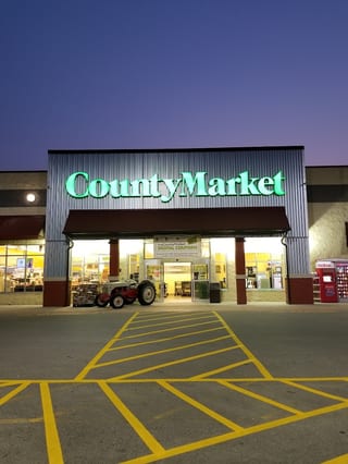 County Market (Lewistown - 518)