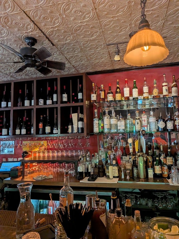 Justine's Brasserie