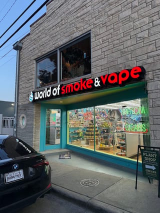 Oak Cliff Smoke Shop