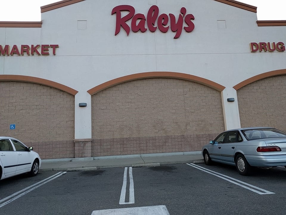 Raleys (Sacramento - Marconi Ave) - 002500416