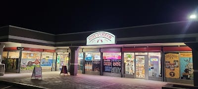 Lots A Liquor