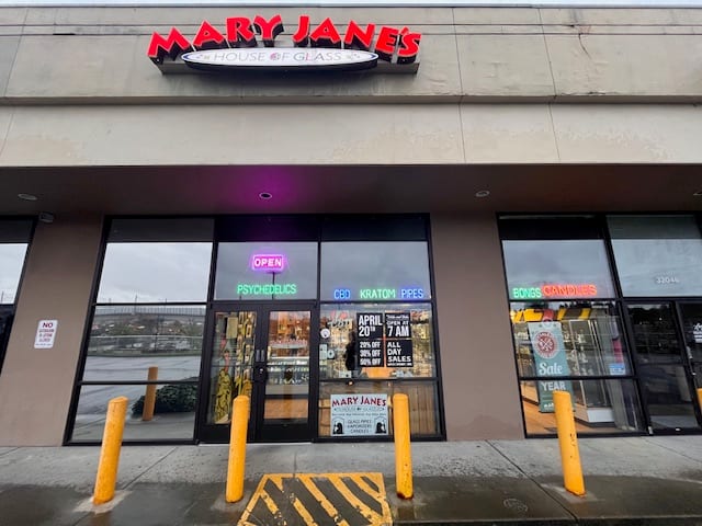 Mary Jane’s House of Glass - Federal Way