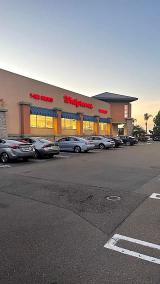 Walgreens #7867
