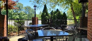 Boulevard Bar & Grill