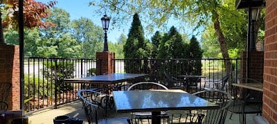 Boulevard Bar & Grill