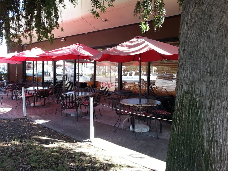 Nico'S Family Restaurant