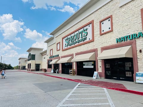 Sprouts Farmers Market