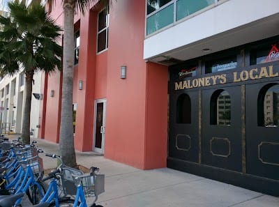 Maloneys Irish Pub