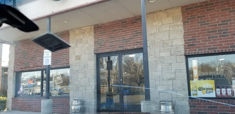 Tj's Wine & Spirits - Sand Springs