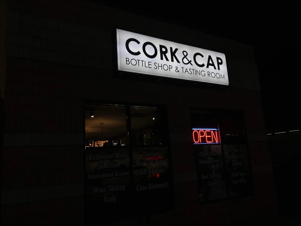 Cork & Cap Bottle Shop (Warren)