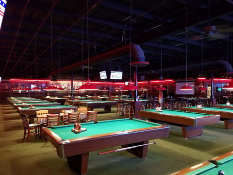 Fast Eddies Neighborhood Billiards