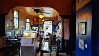 Pals Lounge