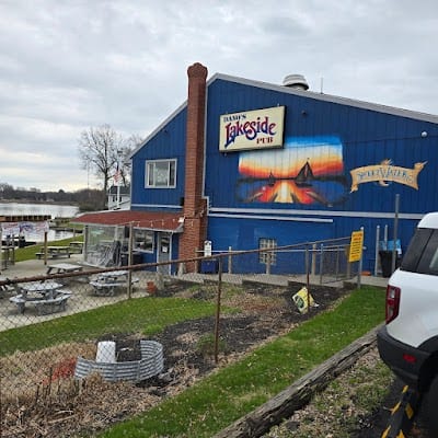 Dan Os Lakeside Pub