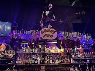Genos Rock Club