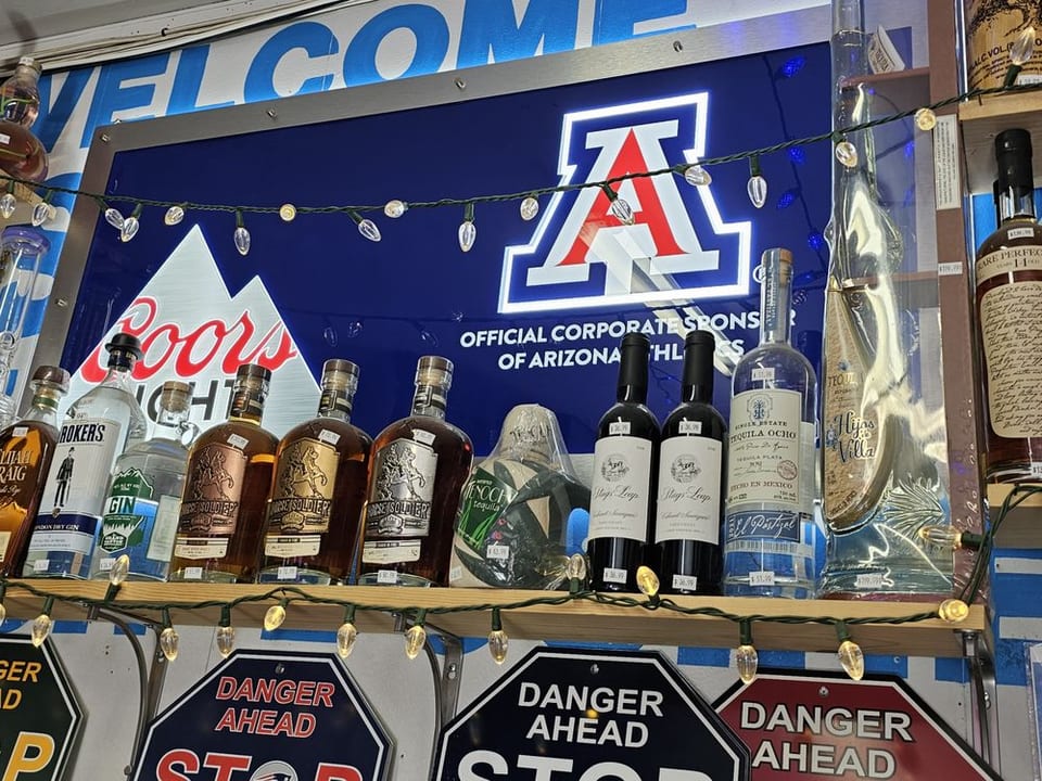 Gus's Liquor