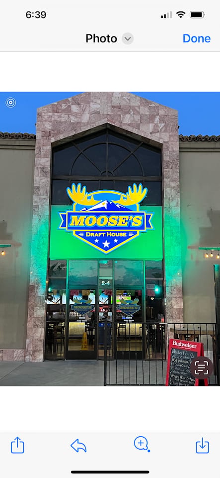 Moose's Drafthouse