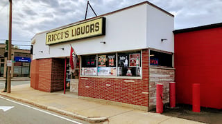 Riccis Liquors