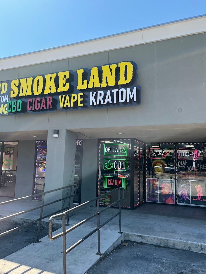 Smoke Land & Vape #2