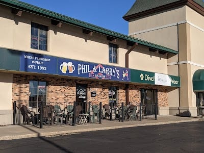 Phil & Larrys