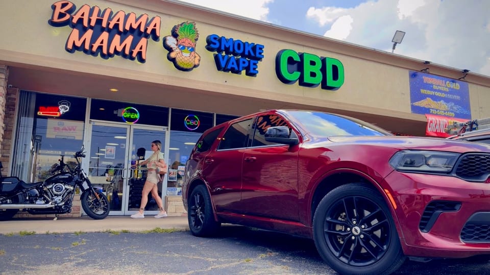Bahama Mama Tomball