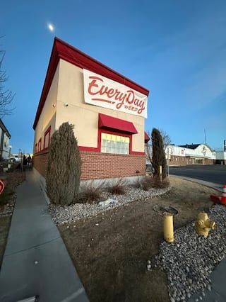 Starbuds Commerce City