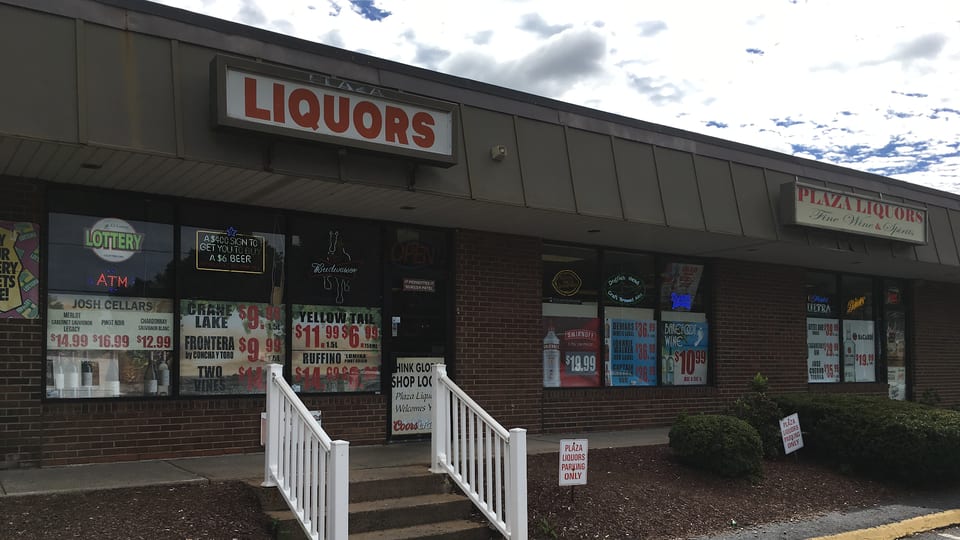 Plaza Liquors