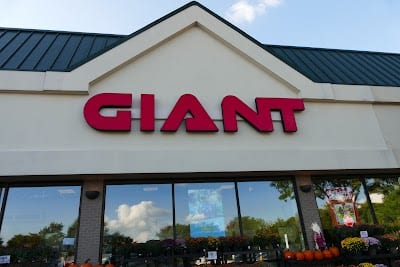 Giant Food Store