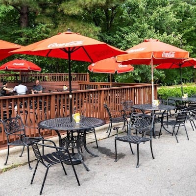 Abbey Road Tavern & Grill