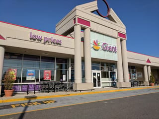 Giant Food Store 760 / 060
