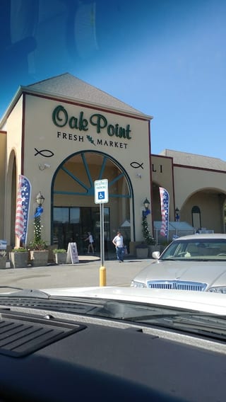Oak Point Fresh Market 68