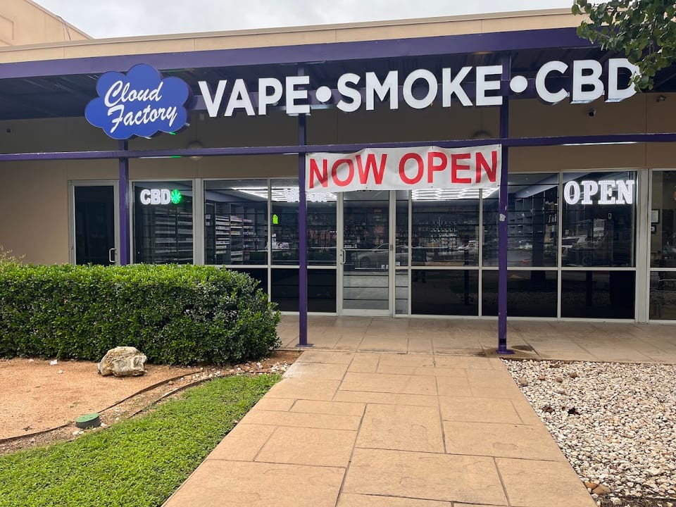 Cloud Factory Vape And Smoke #3