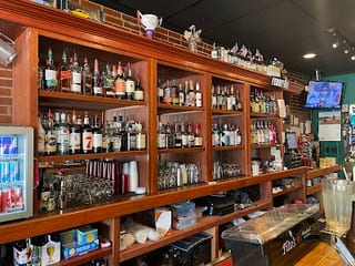 Peephole Bar & Grill