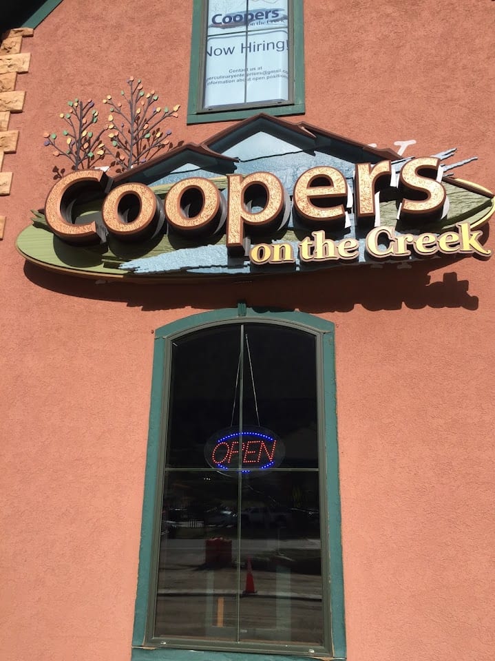 Cooper's On The Creek