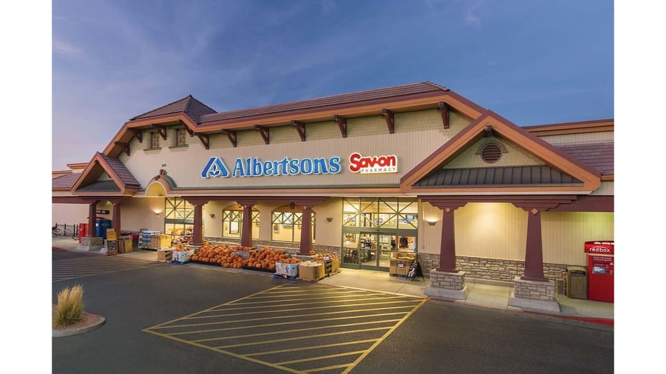 Albertsons 574 Main S