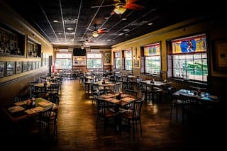 Huddys Inn