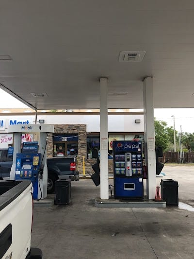 First Street Mobil